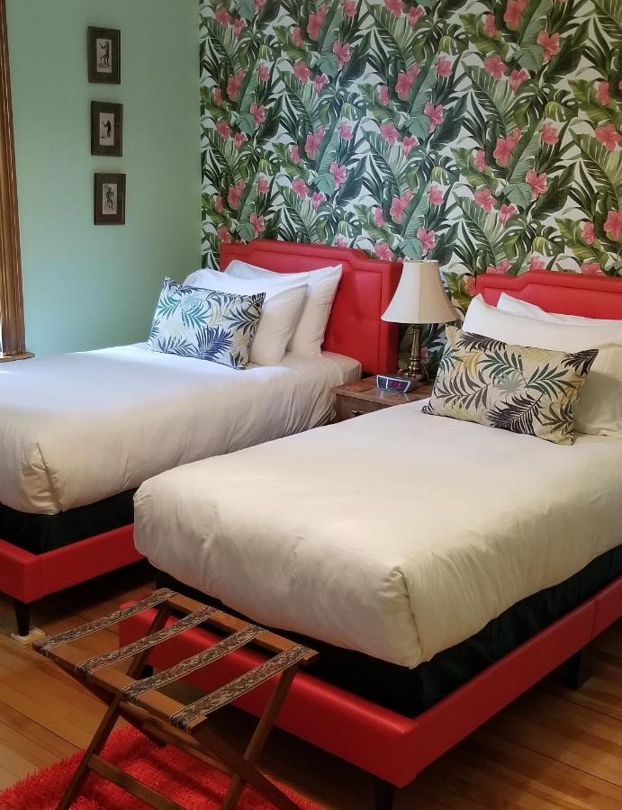 Alicion Bed & Breakfast Lunenburg Kültér fotó